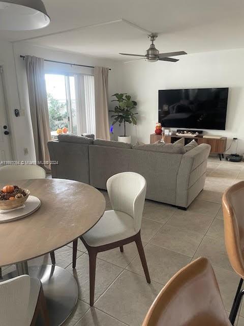 4550 SW 68th Ct Cir # 8 Unit: 52-8