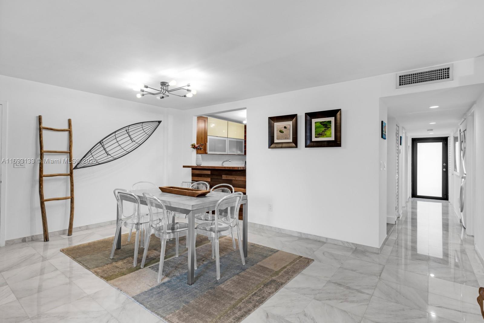 5845 Collins Ave # 201