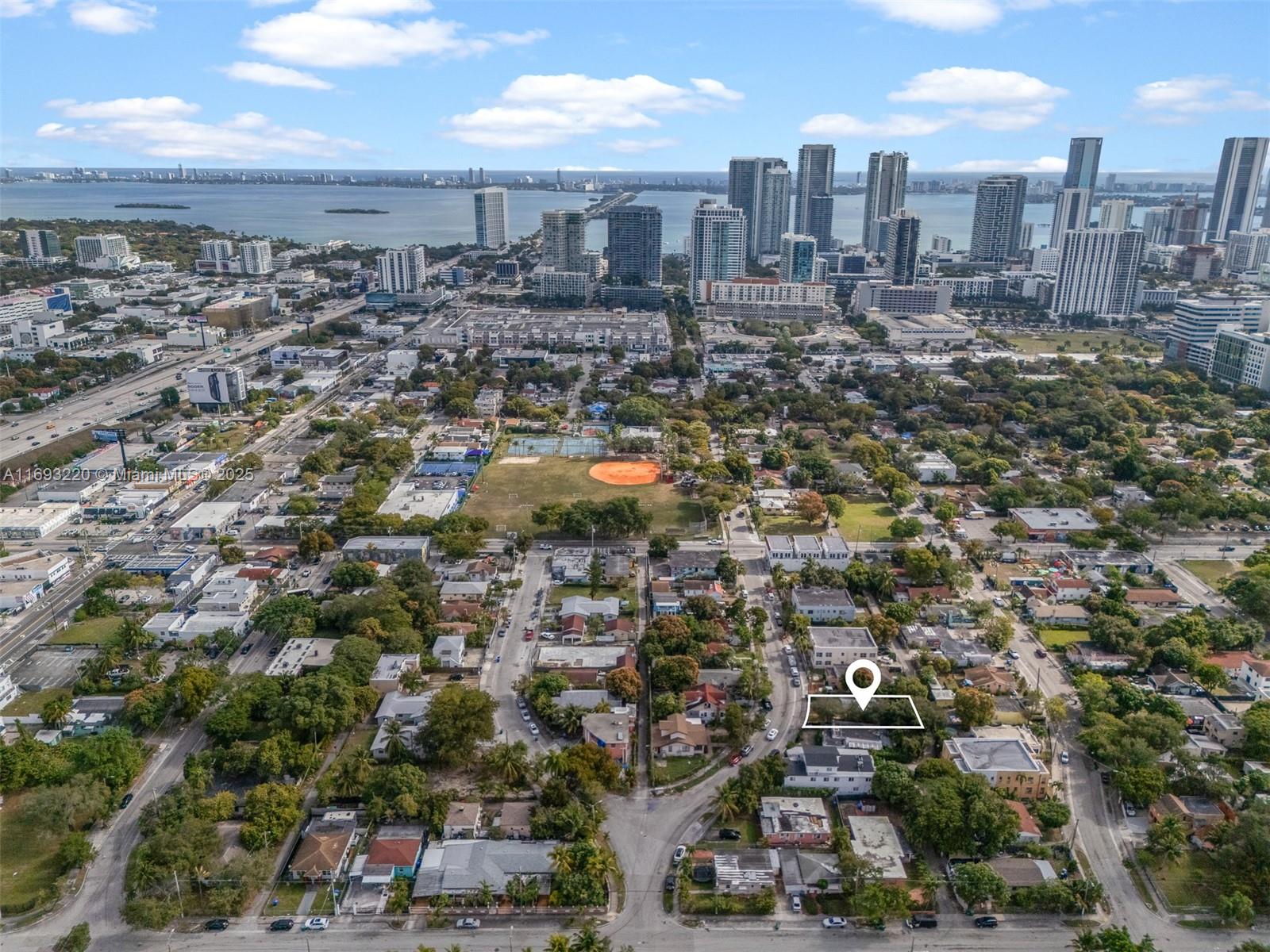 260 NW 34th St