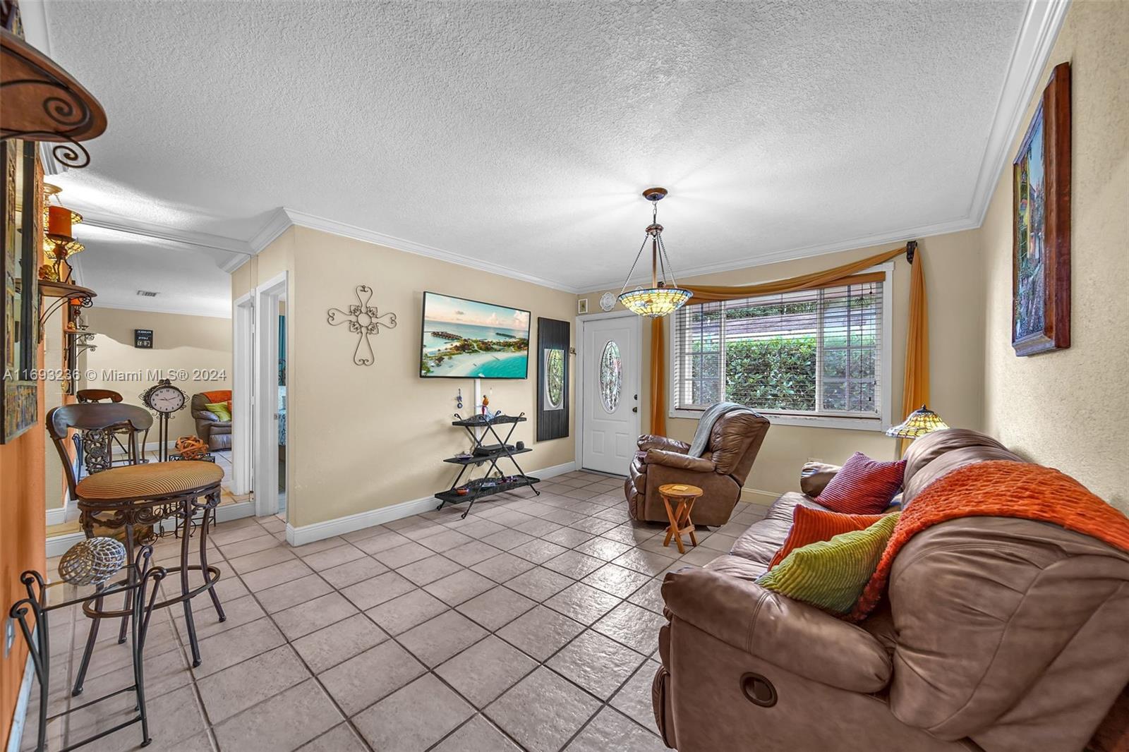 3501 SW 89th Ave