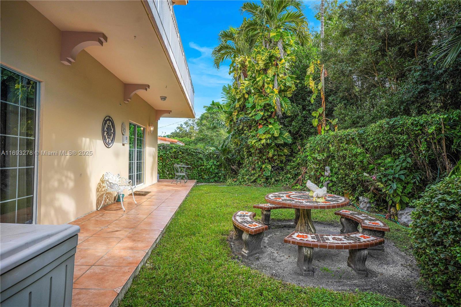 238 Cadima Ave