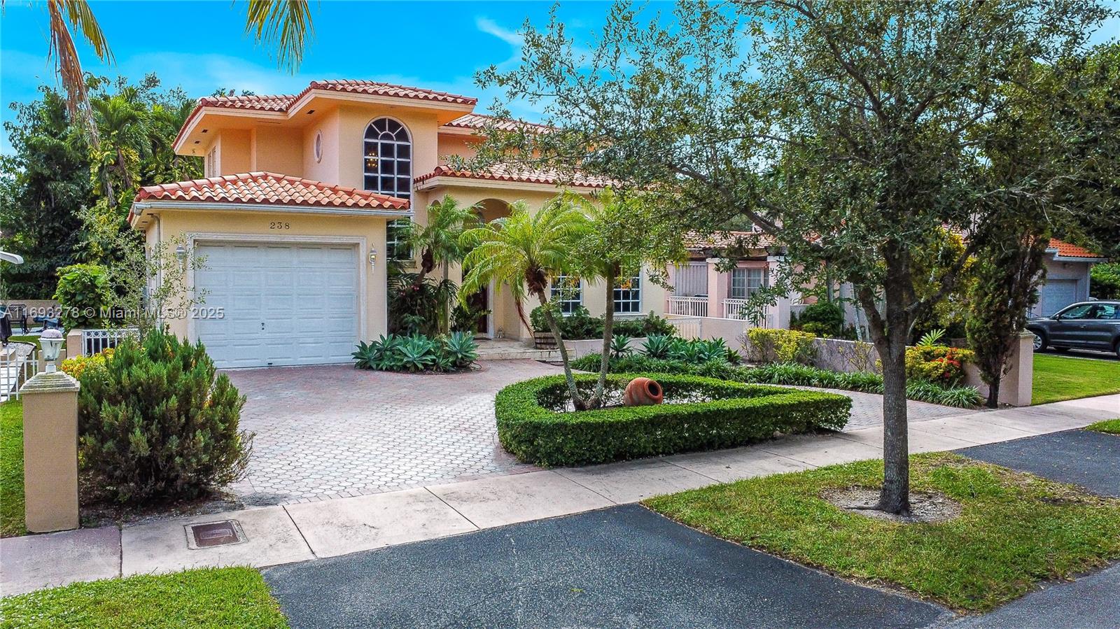238 Cadima Ave