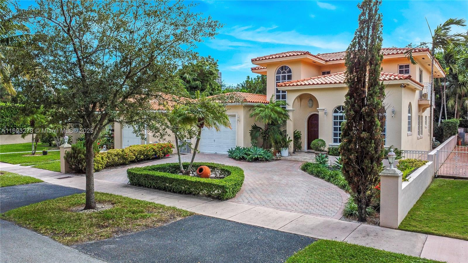 238 Cadima Ave