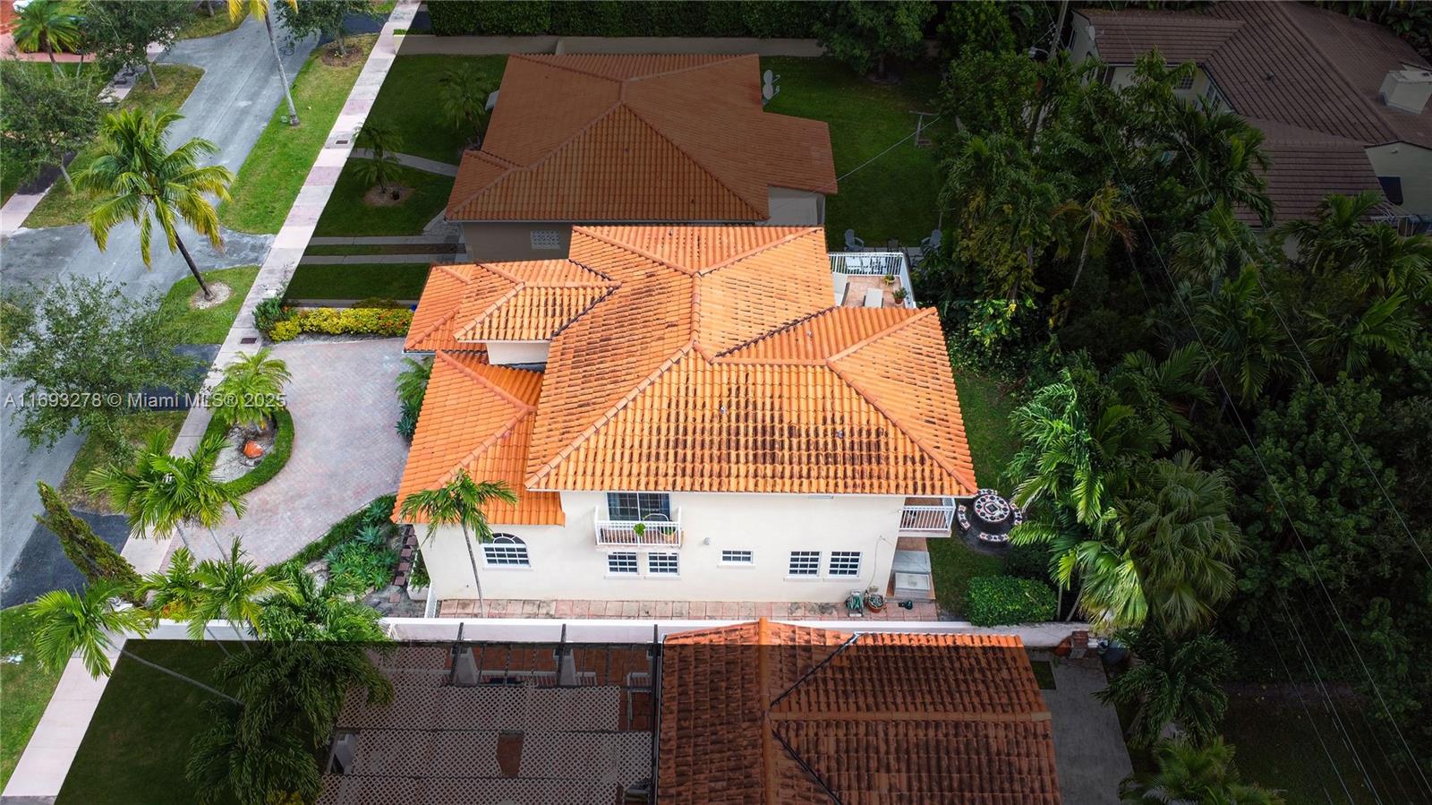 238 Cadima Ave