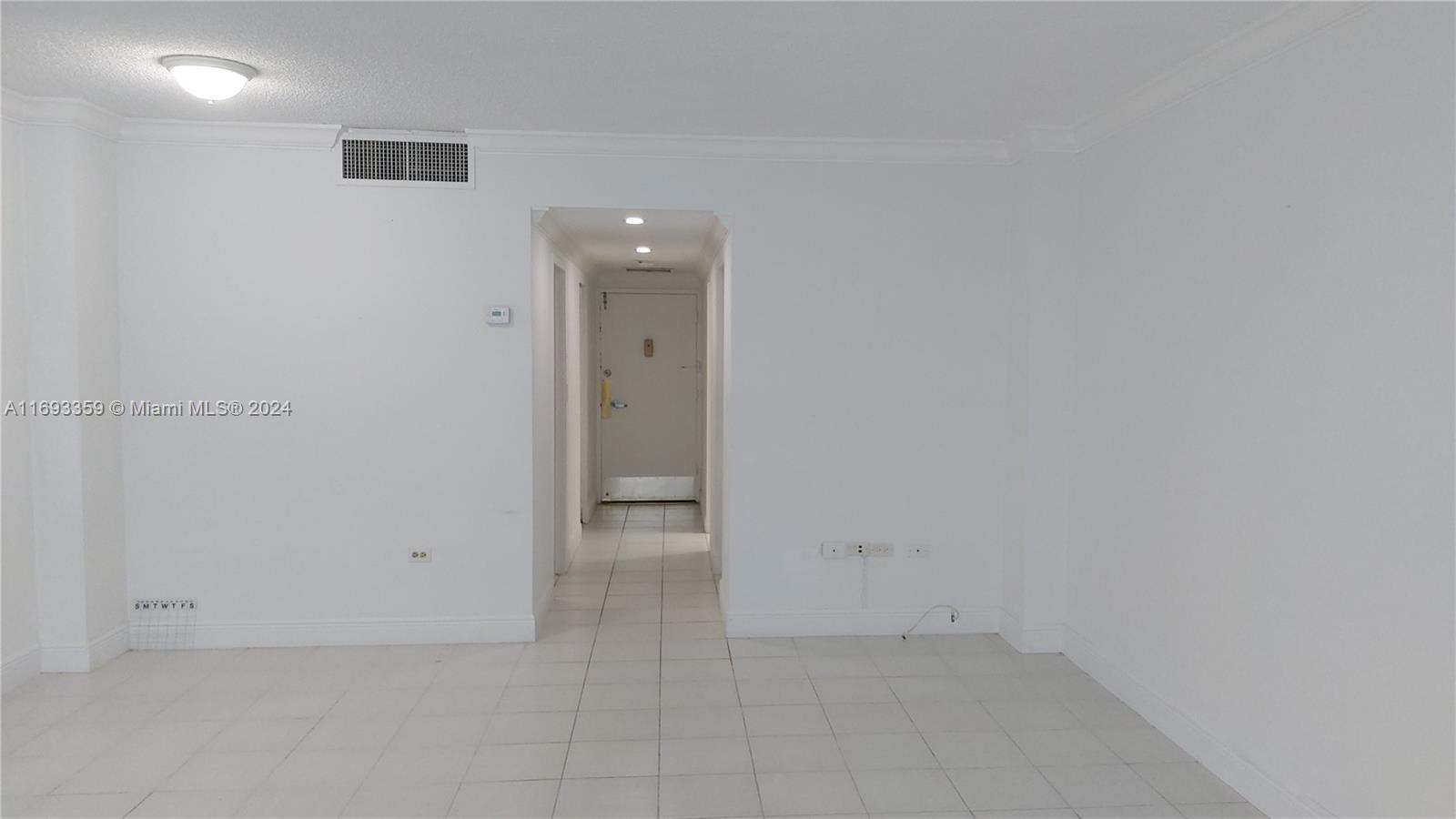 999 Brickell Bay Dr # 706