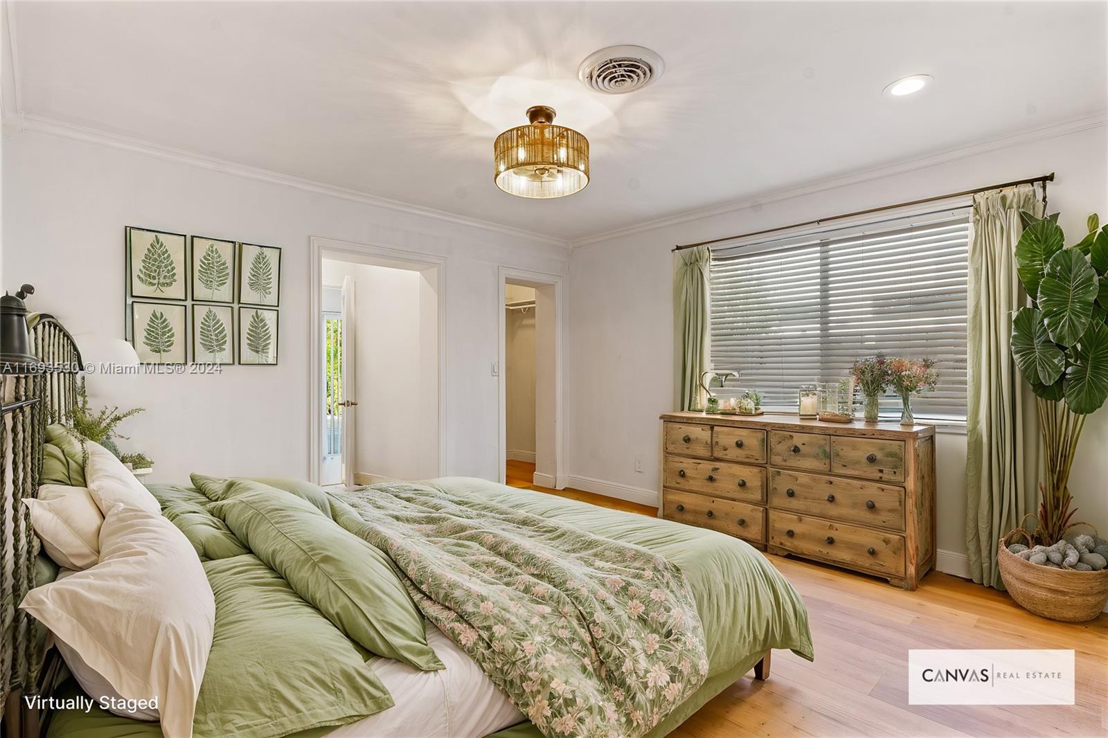 271 Capri Ave