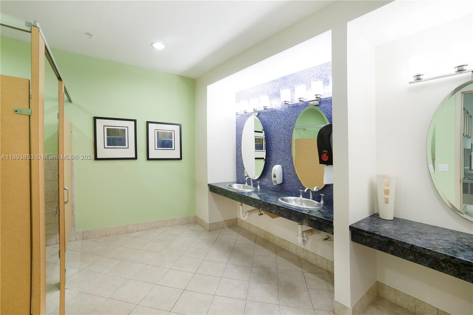 2001 Biscayne Blvd # 3610