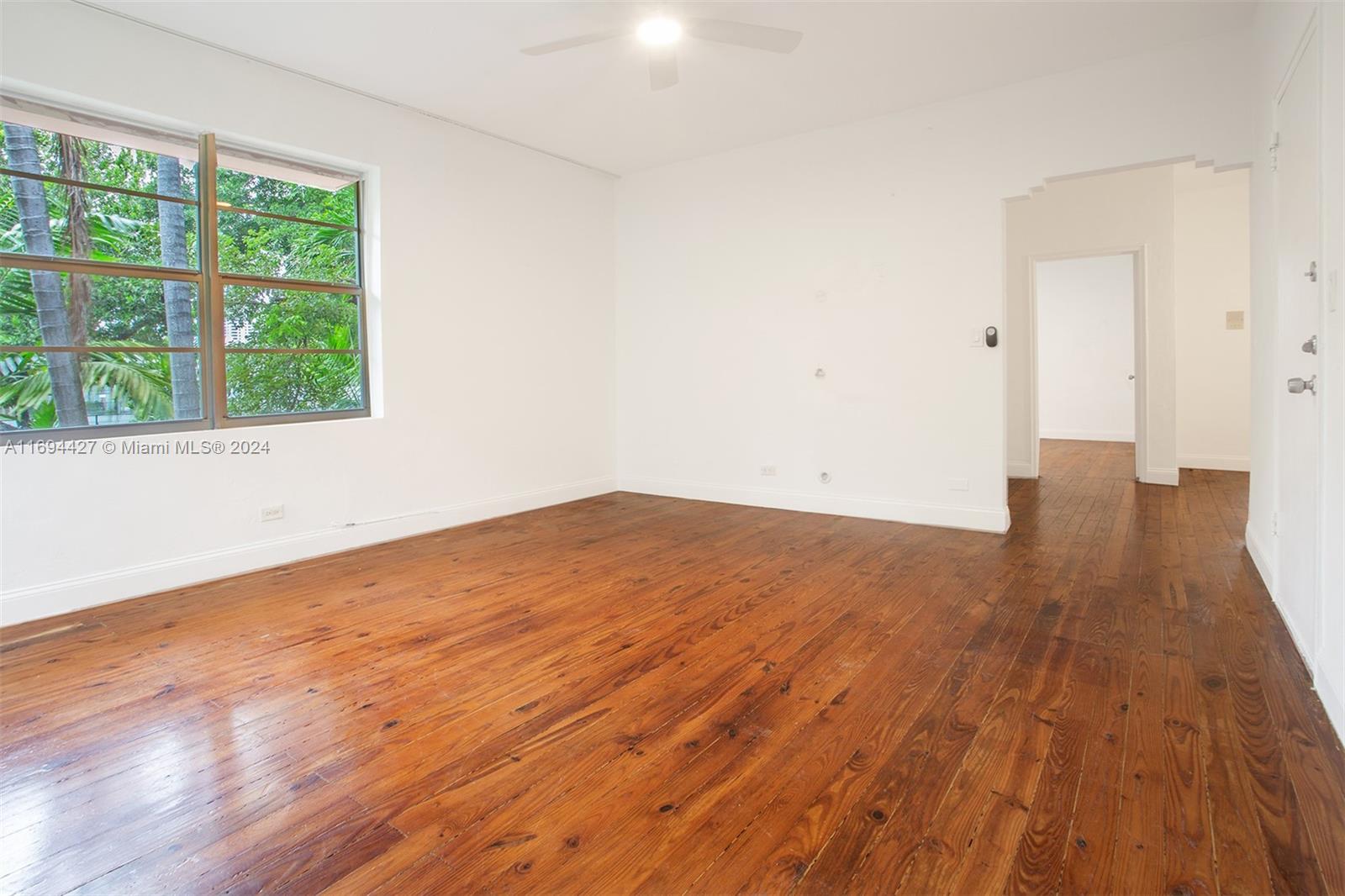1135 Meridian Ave # 4