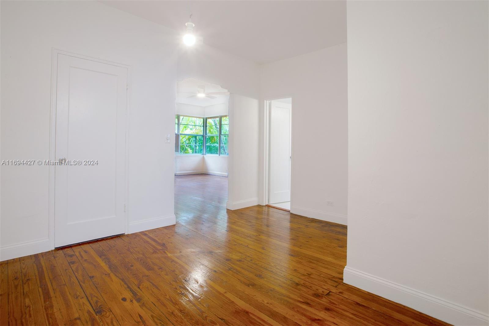 1135 Meridian Ave # 4