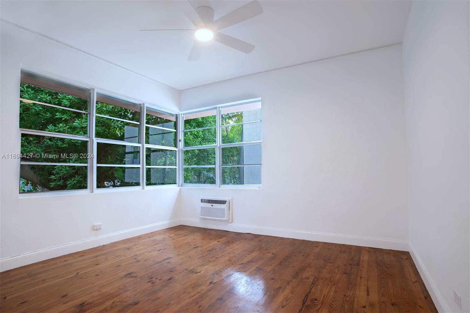 1135 Meridian Ave # 4