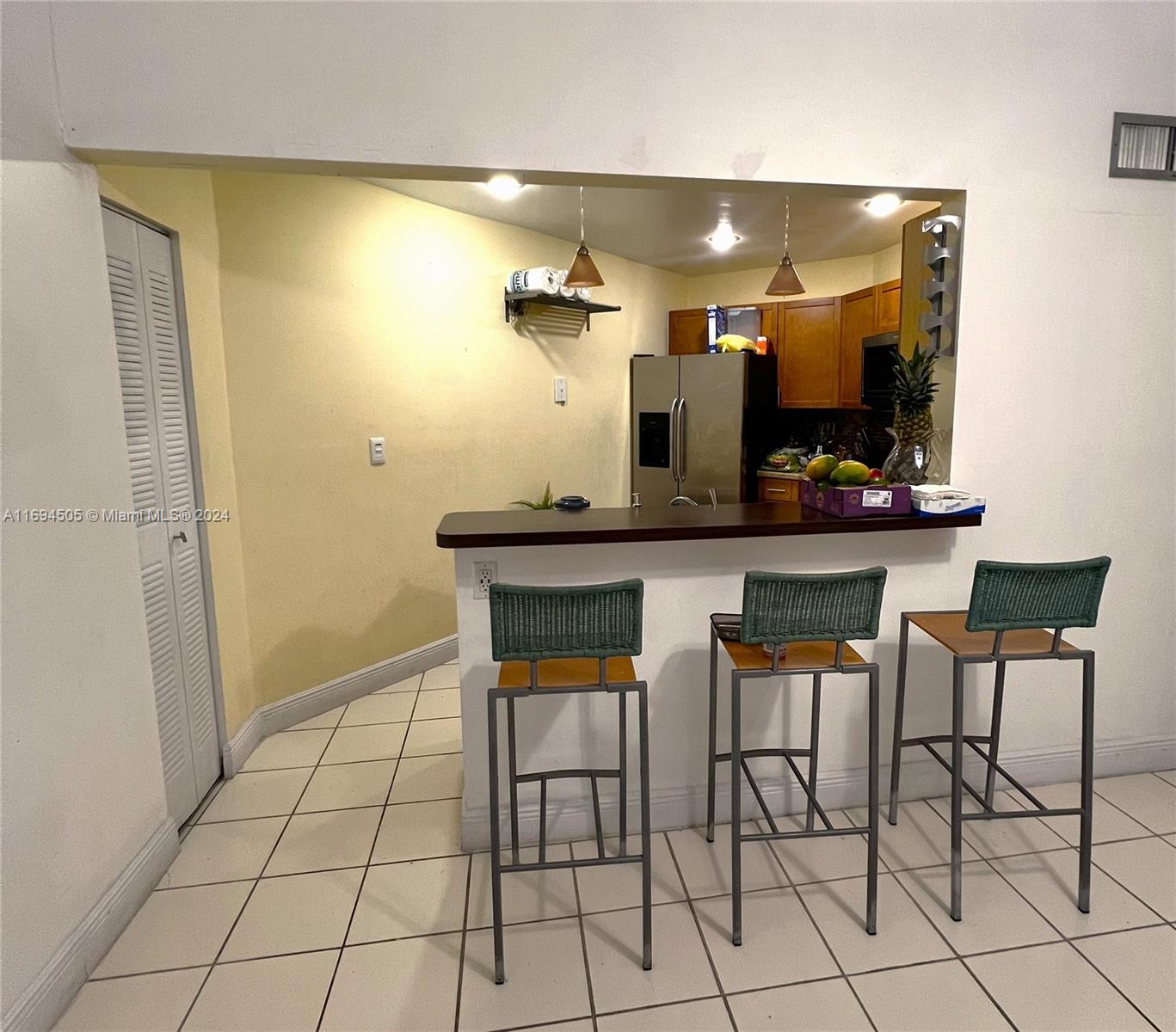 9427 Fontainebleau Blvd # 34 Unit: 208-34