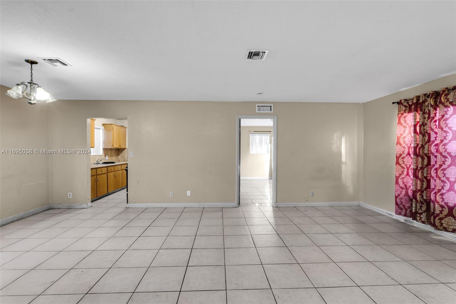 1371 NW 27th Ave # 2 Unit: 1-2