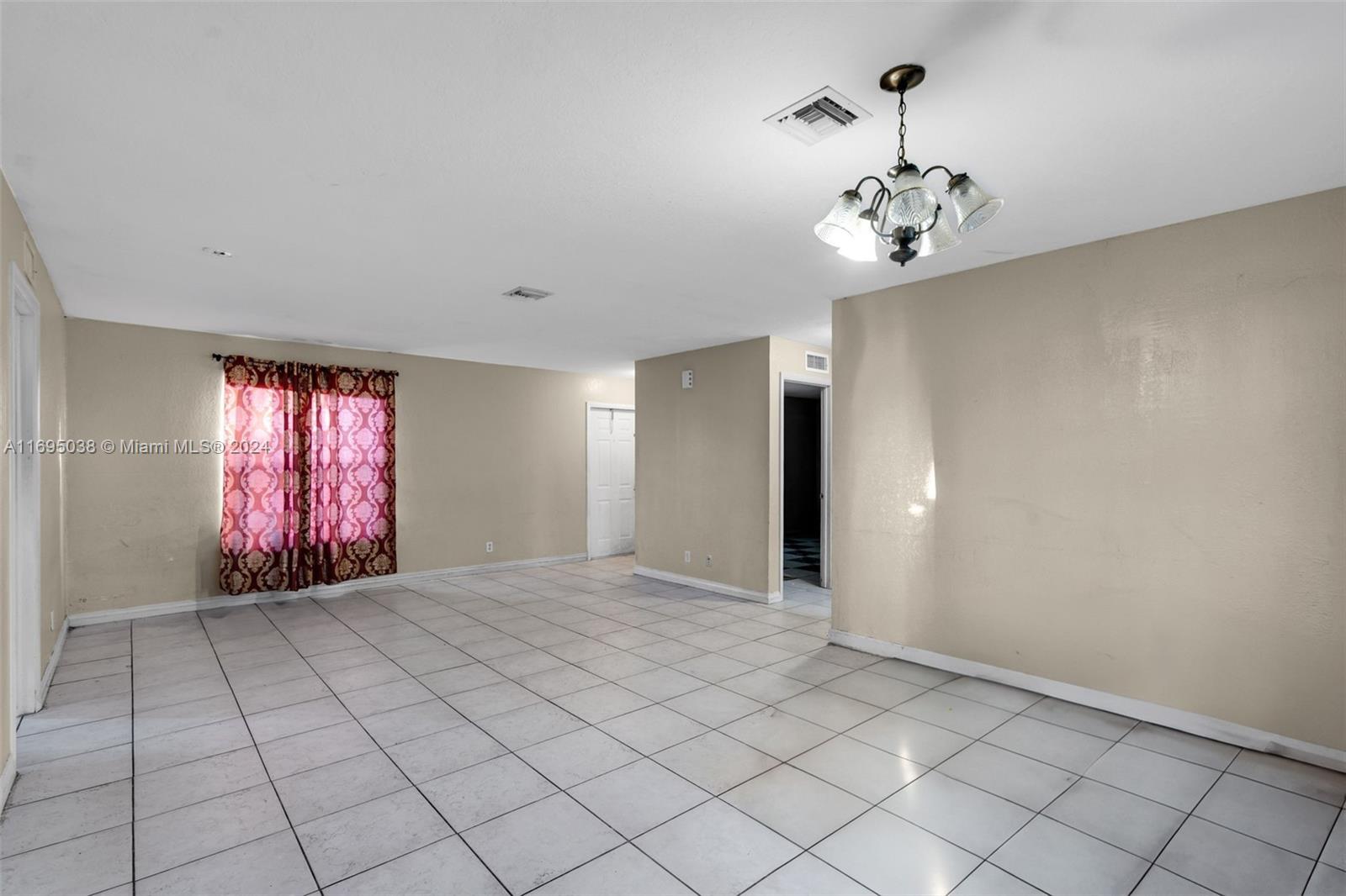 1371 NW 27th Ave # 2 Unit: 1-2