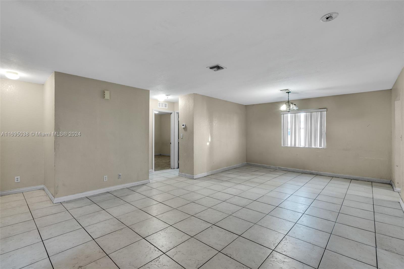 1371 NW 27th Ave # 2 Unit: 1-2