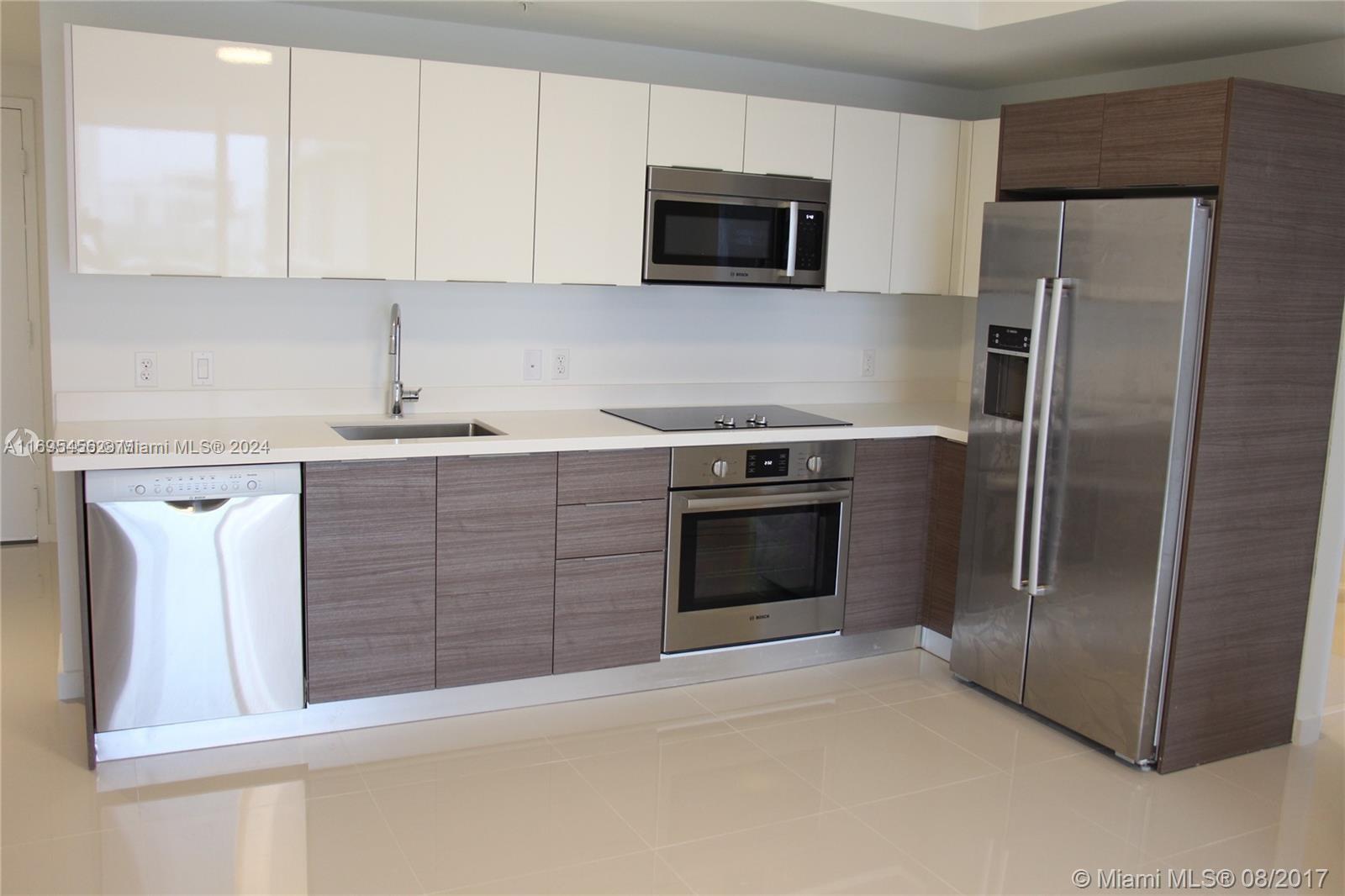 1010 SW 2nd Ave # 810