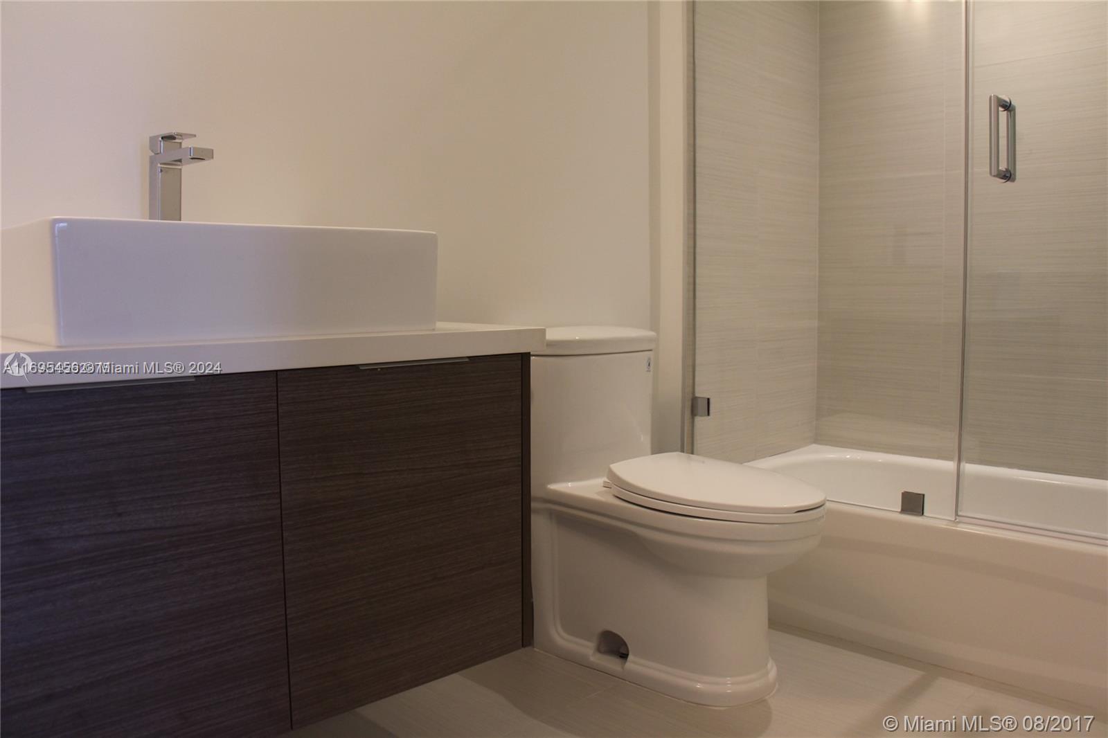 1010 SW 2nd Ave # 810