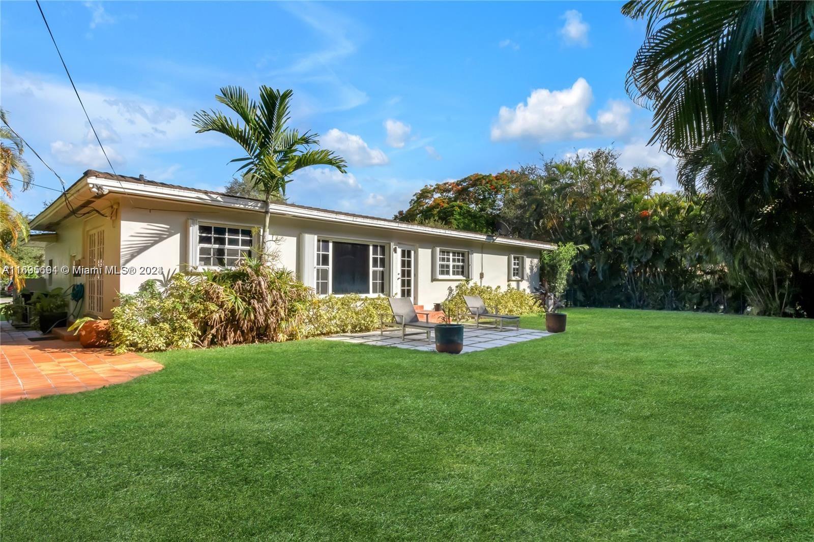 4930 Riviera Dr