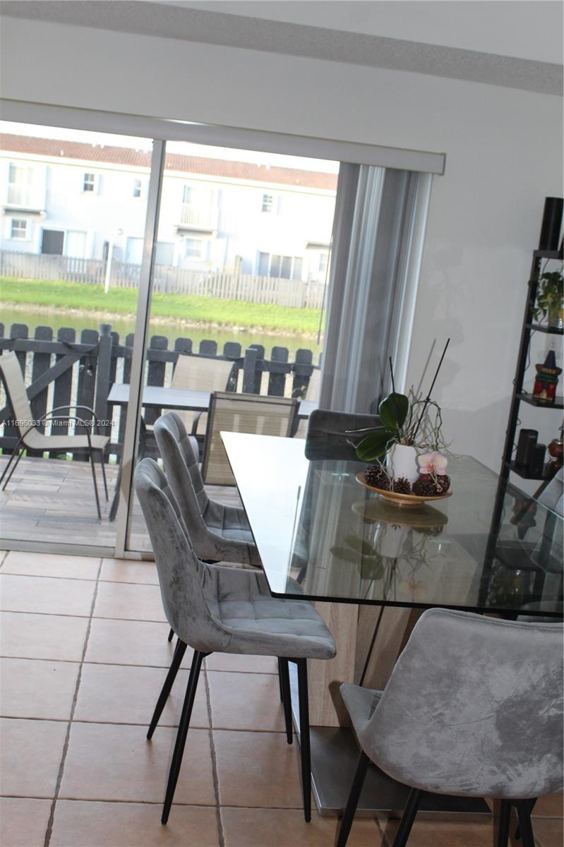 5220 NW 109 ave # 104