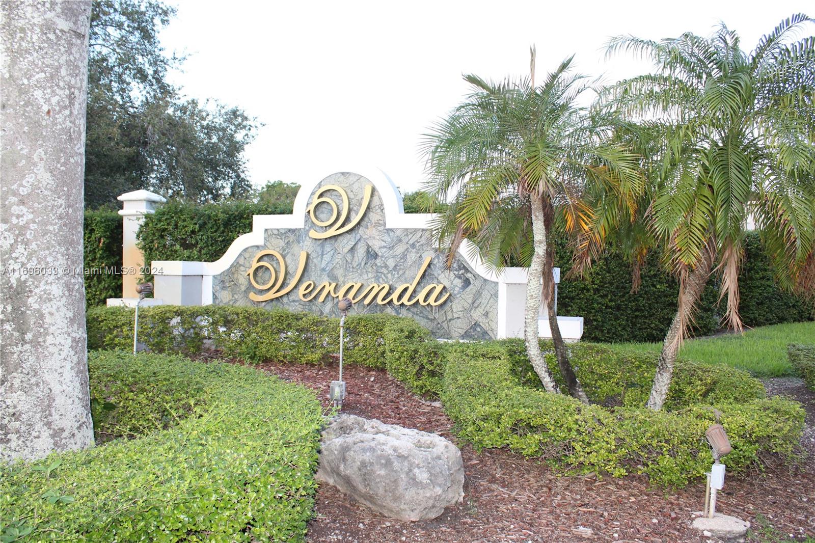 5220 NW 109 ave # 104