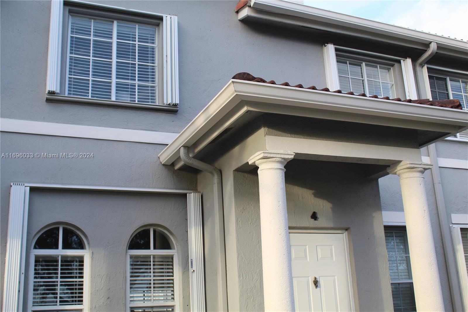 5220 NW 109 ave # 104