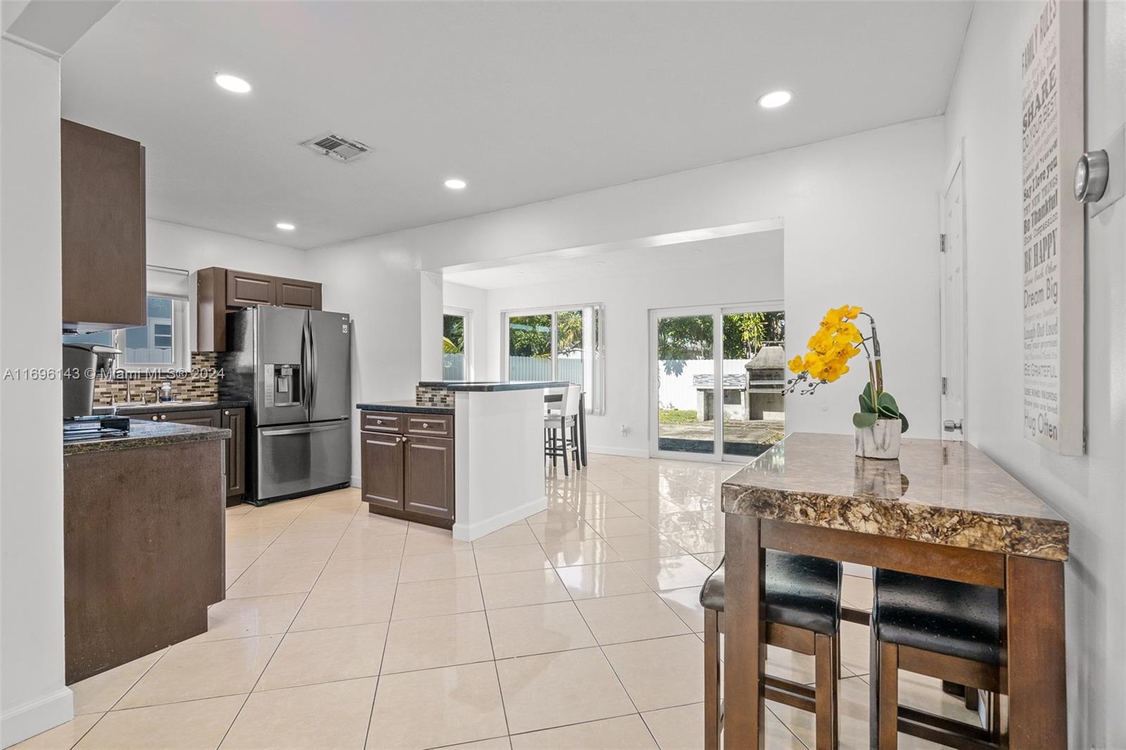 7655 Miramar Pkwy