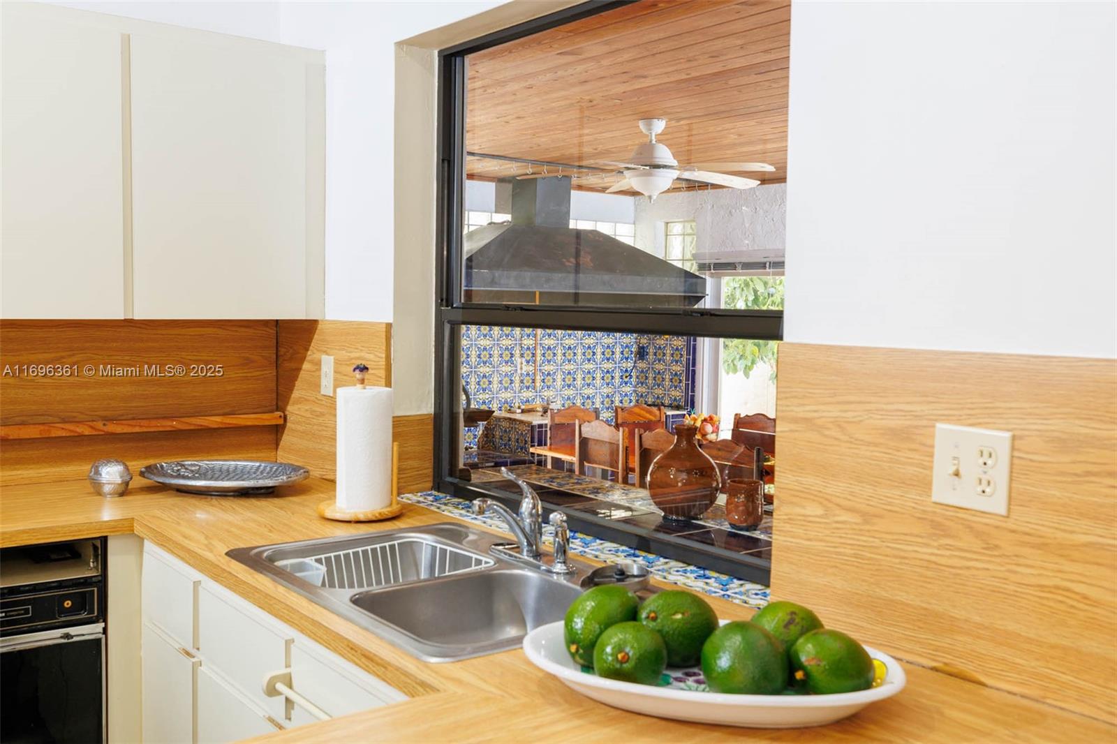 9024 SW 151st Ave Rd