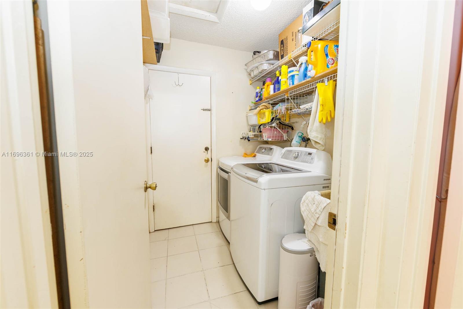 9024 SW 151st Ave Rd