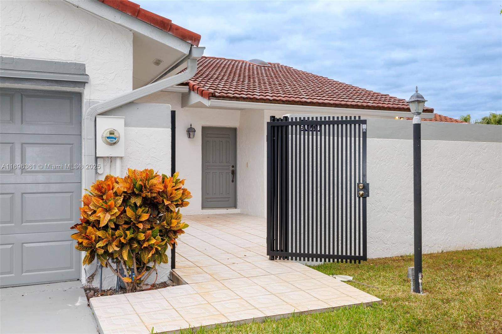 9024 SW 151st Ave Rd