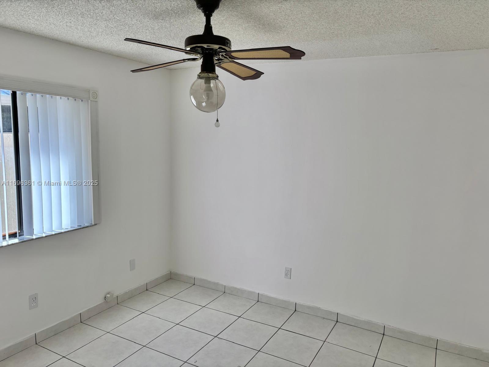 9024 SW 151st Ave Rd