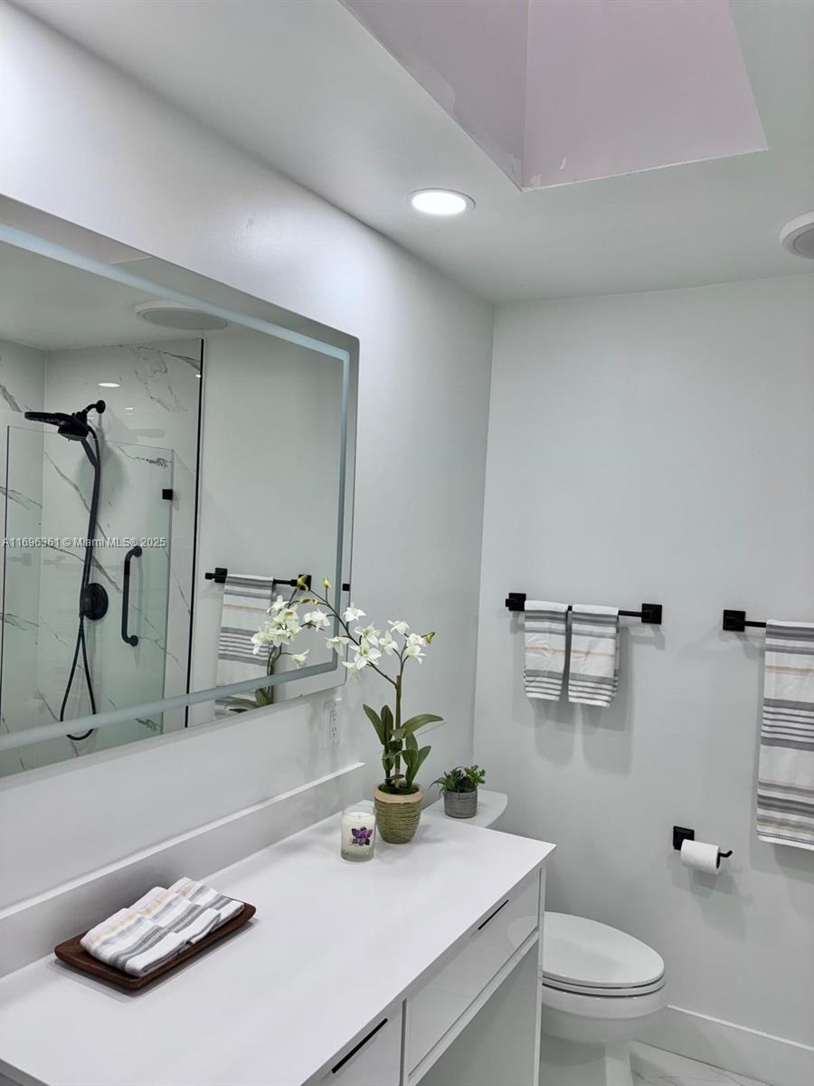 9024 SW 151st Ave Rd