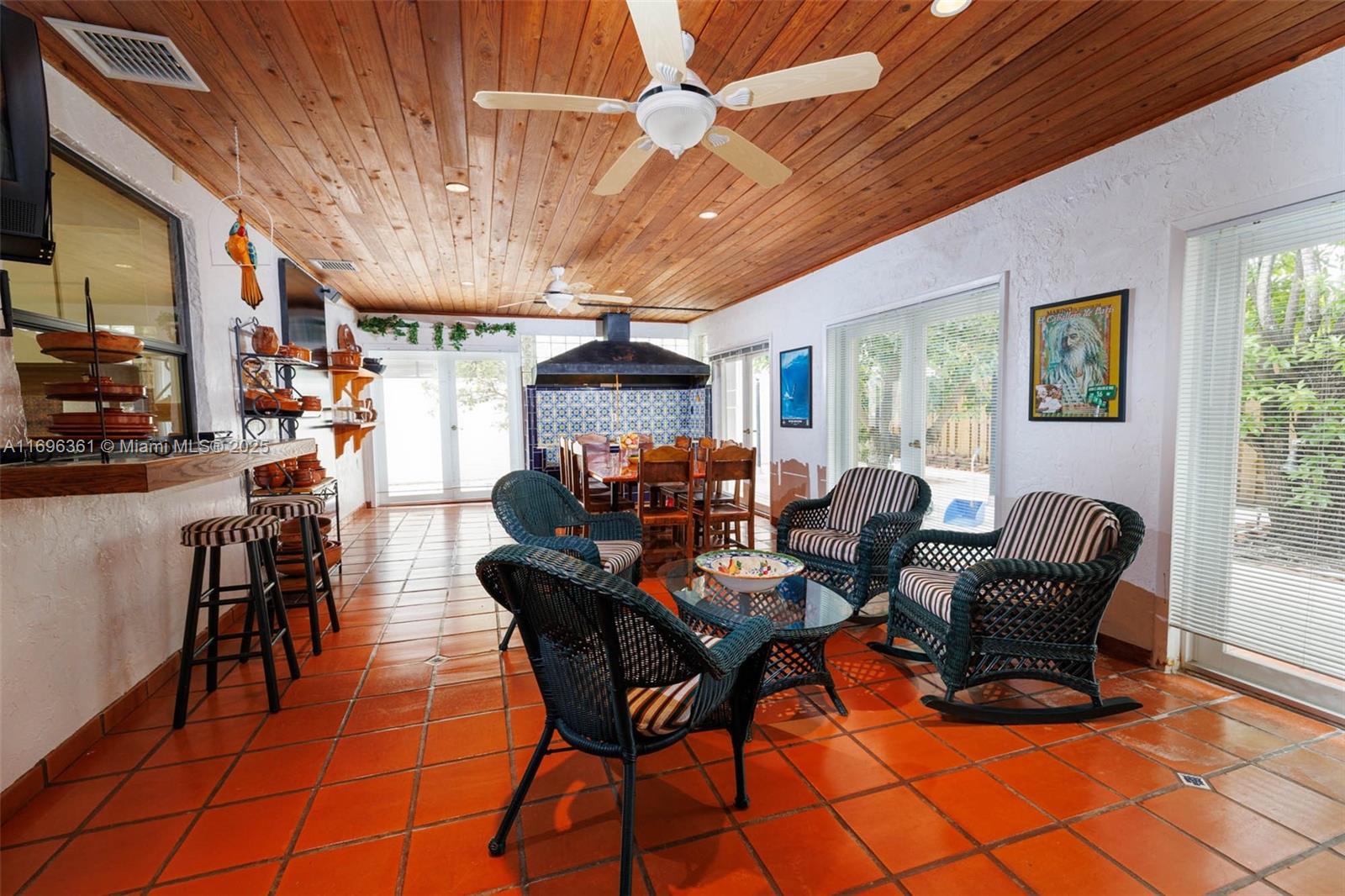 9024 SW 151st Ave Rd