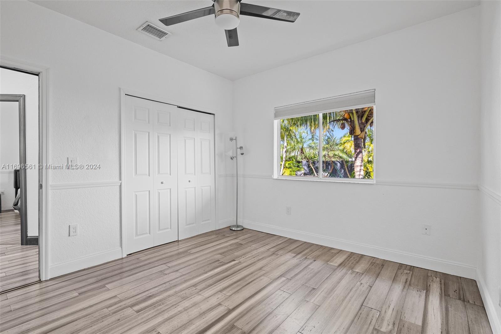 8939 NW 165th Ter
