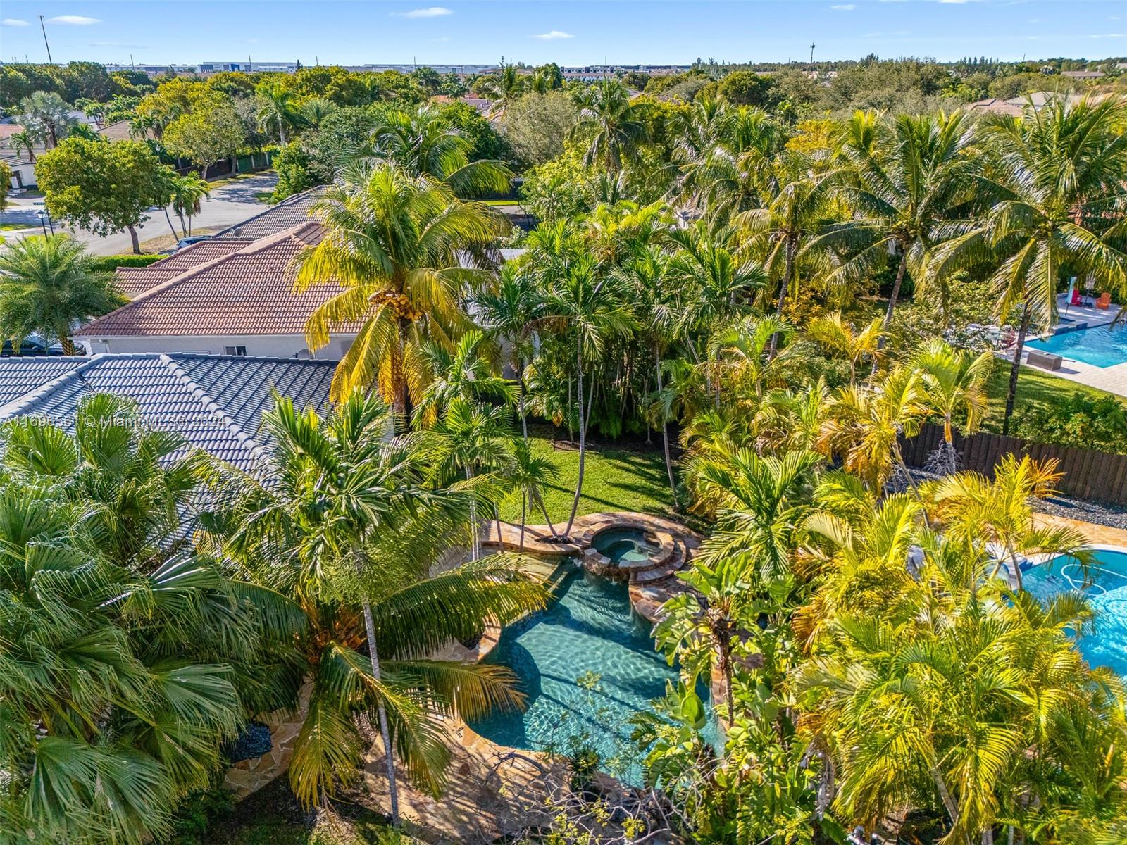 8939 NW 165th Ter