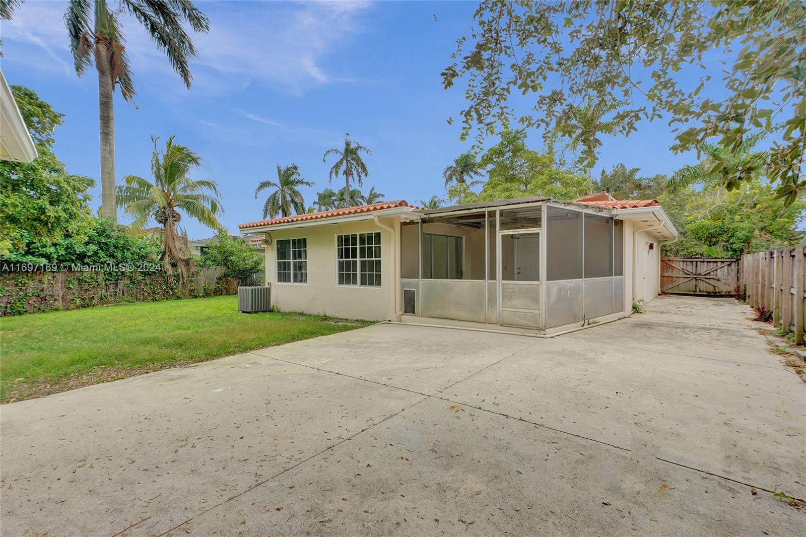 13935 S Biscayne River Rd