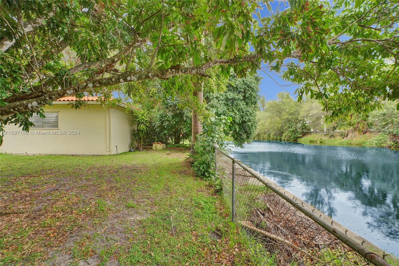 13935 S Biscayne River Rd