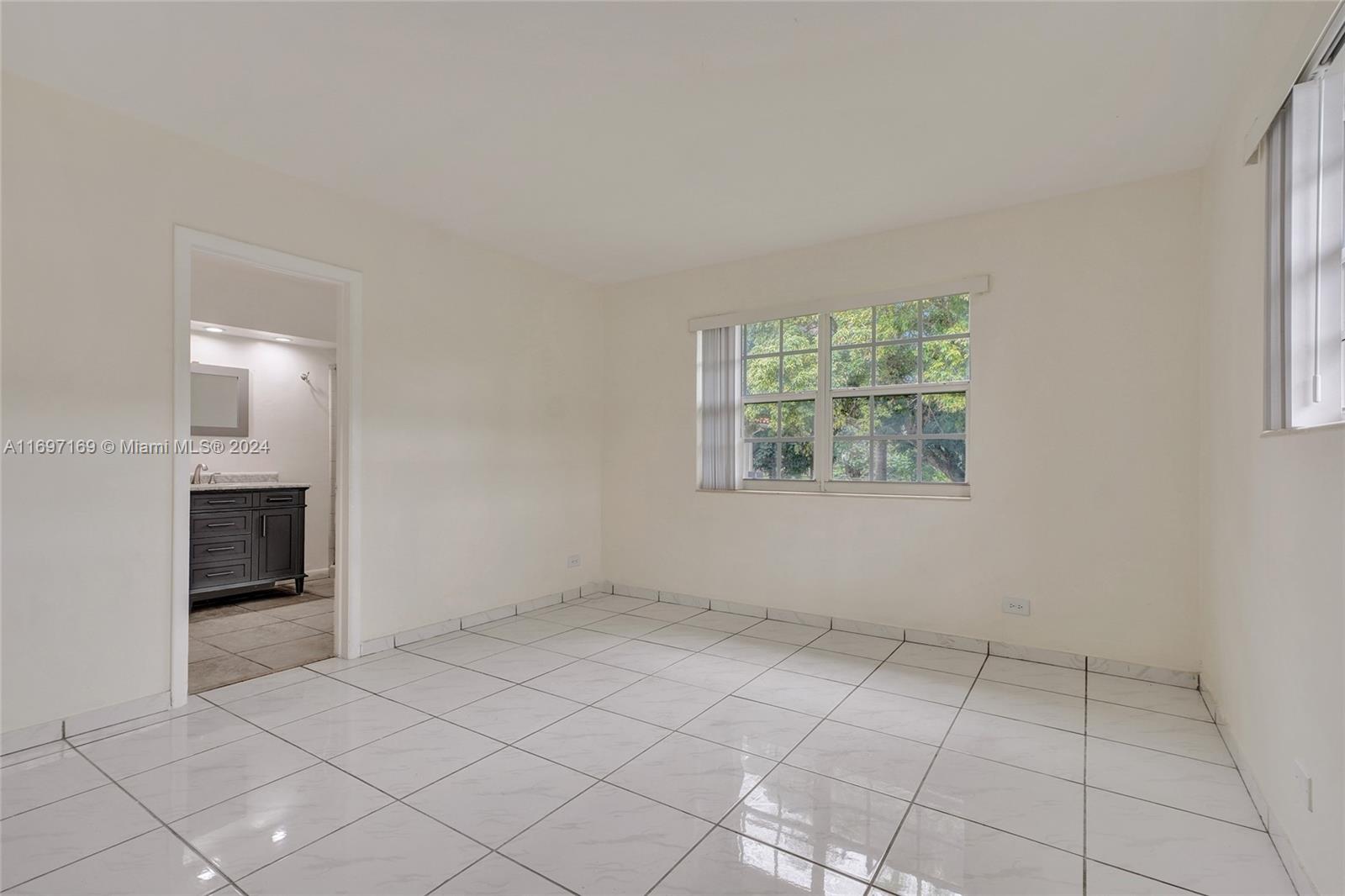 13935 S Biscayne River Rd