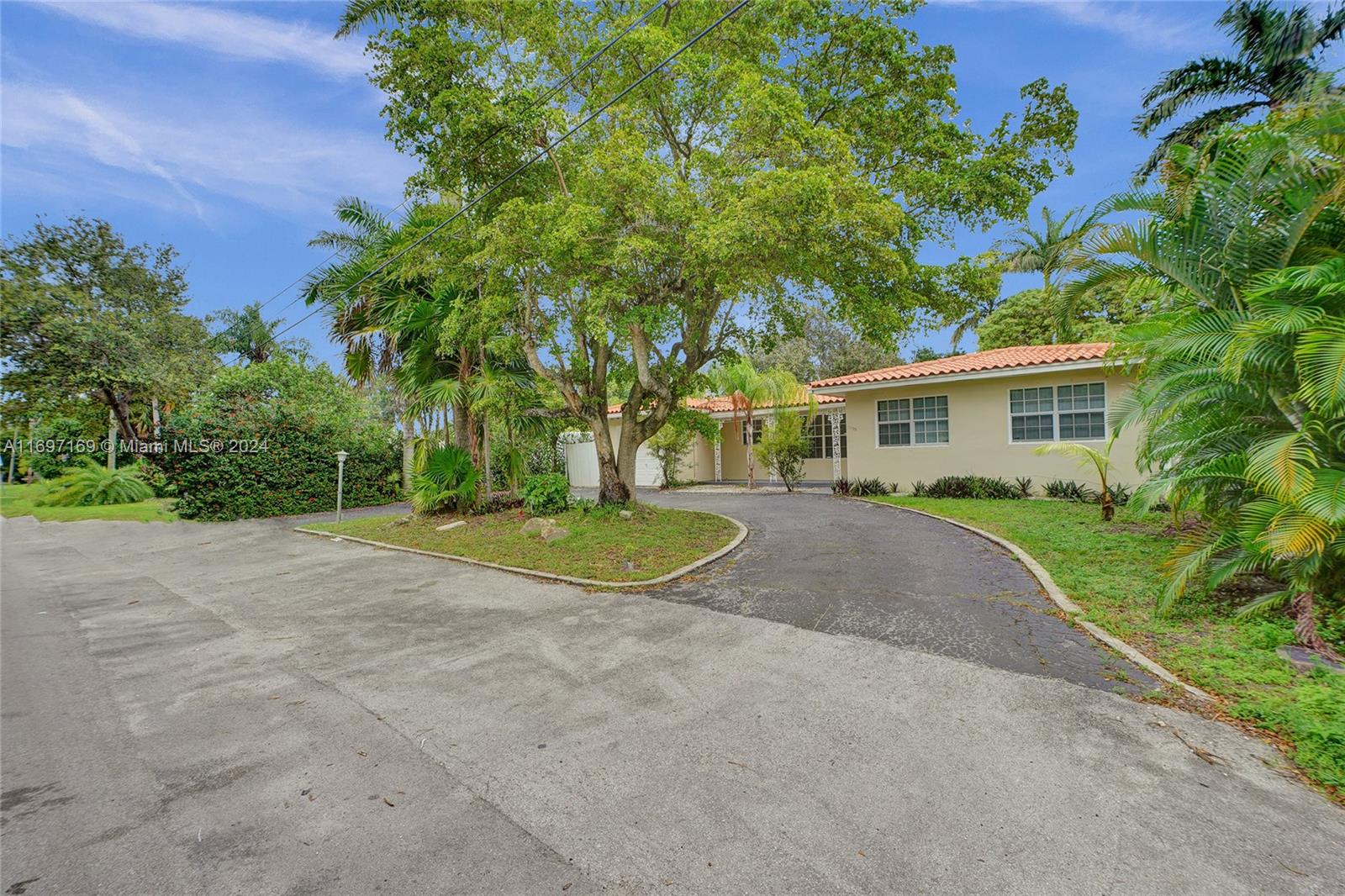 13935 S Biscayne River Rd