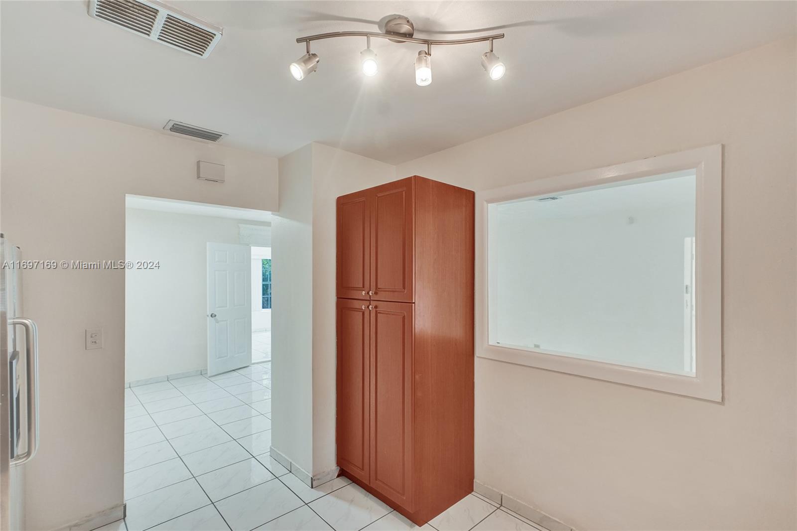 13935 S Biscayne River Rd