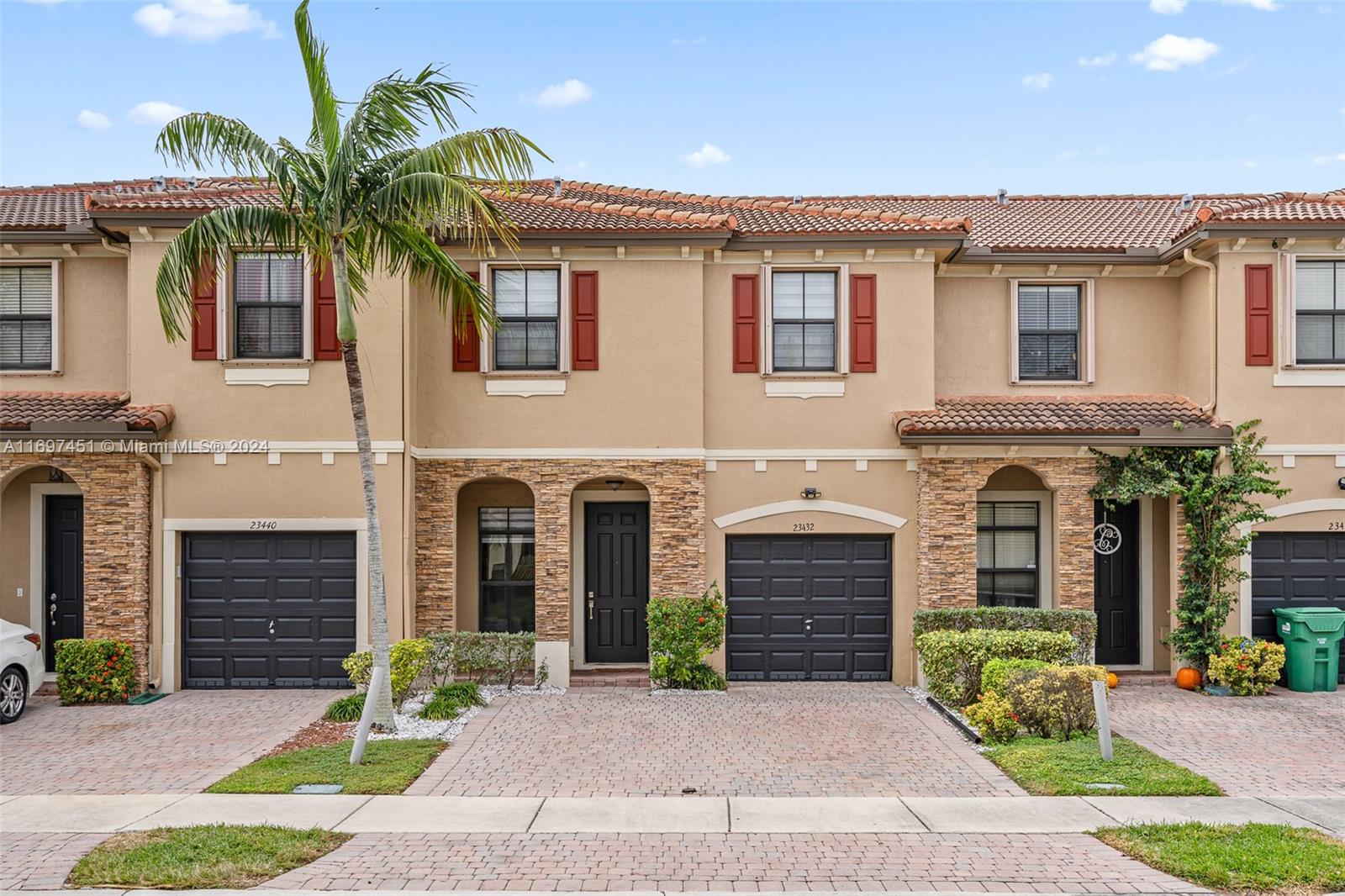 23432 SW 113th Ave # 23432