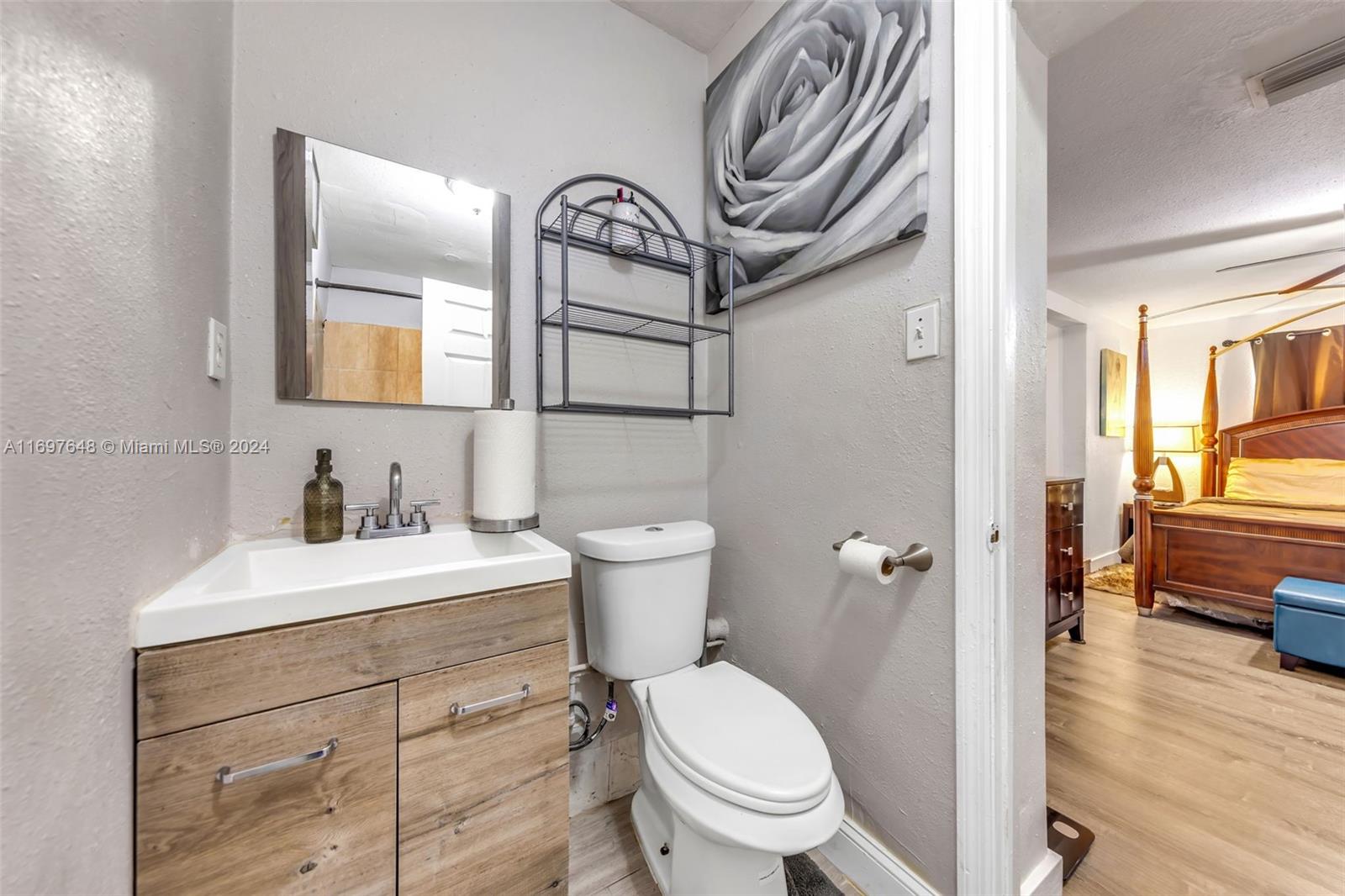 107 Thomas Rd