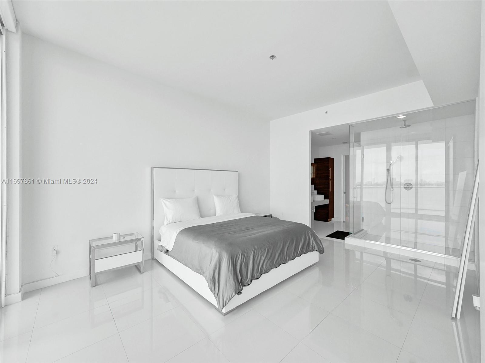 2020 N Bayshore Dr # 1509