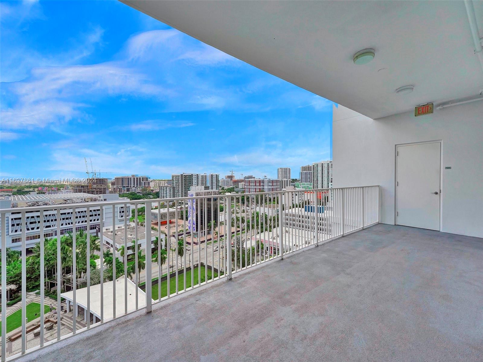 2020 N Bayshore Dr # 1509