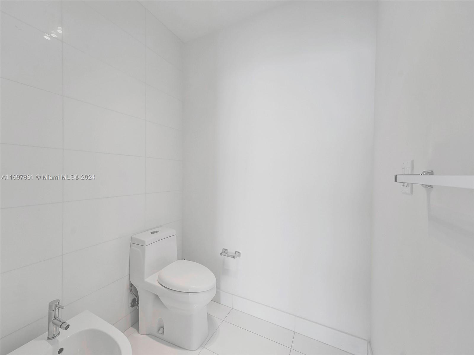 2020 N Bayshore Dr # 1509