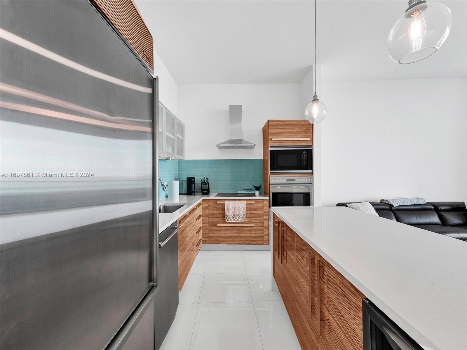 2020 N Bayshore Dr # 1509