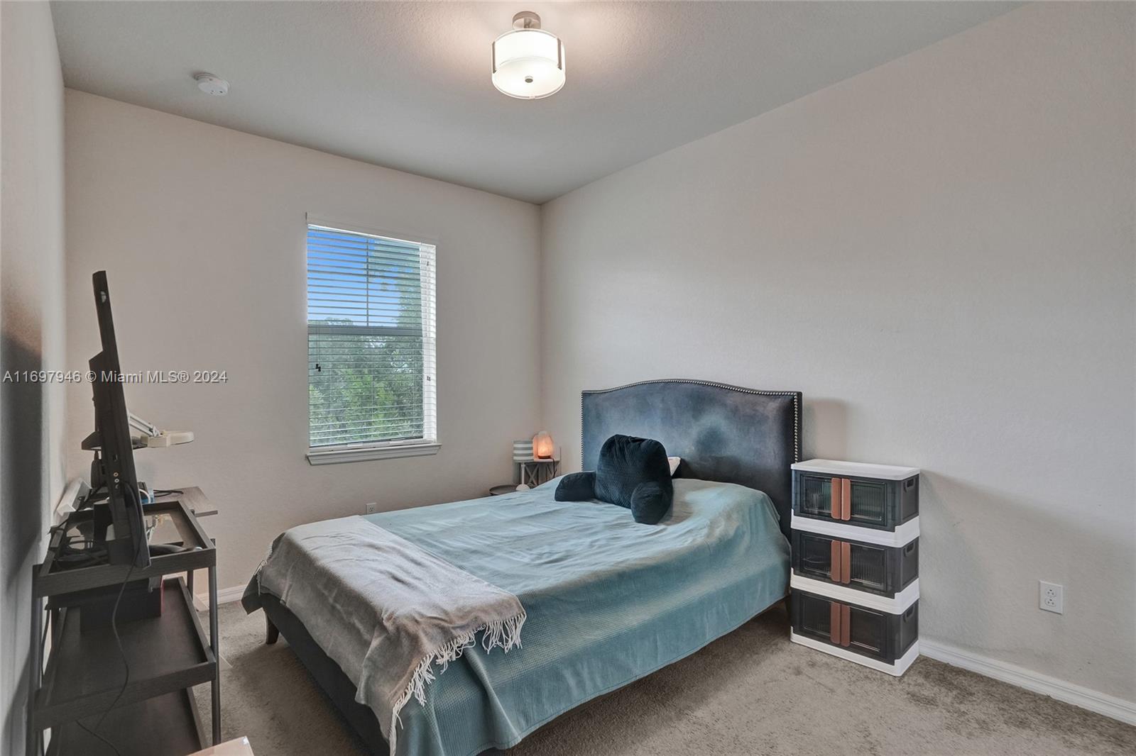5110 Eucalyptus Dr # 4