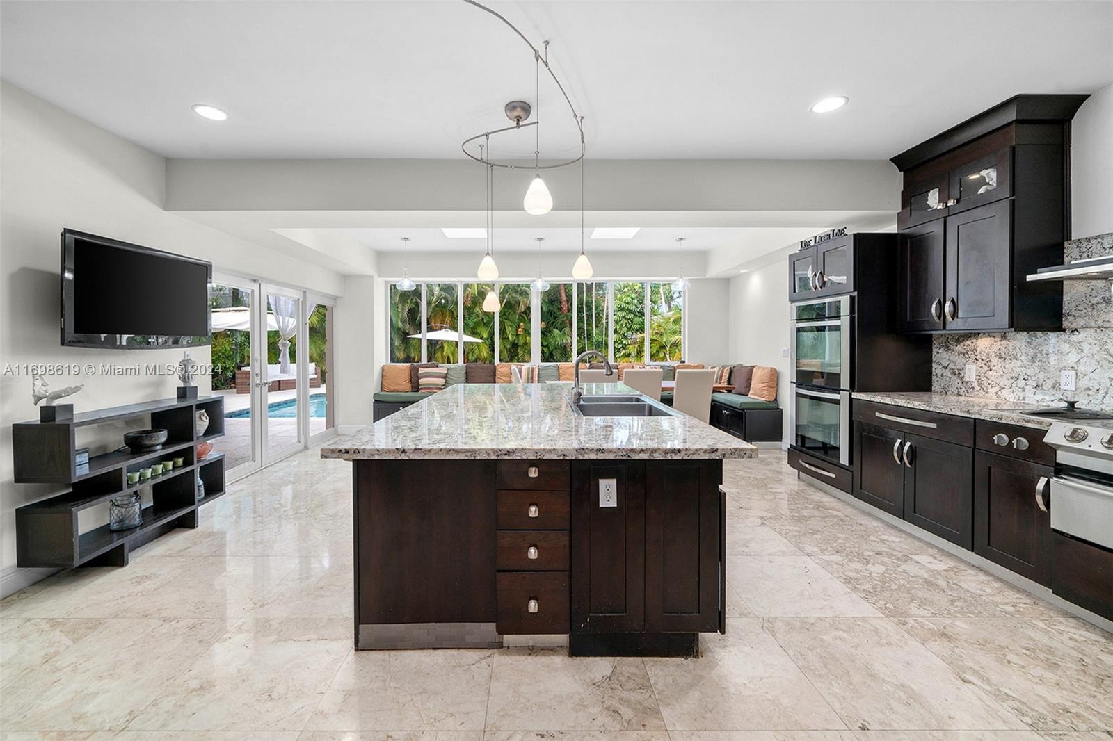 16340 SW 89th Pl