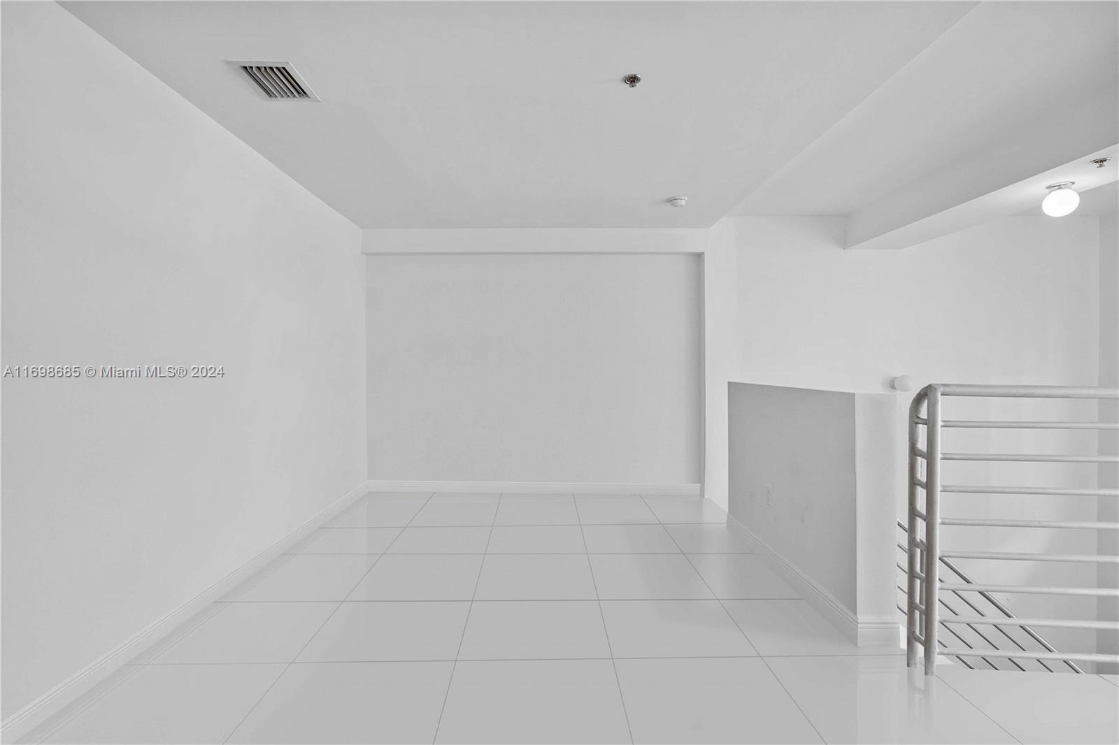 6362 Collins Ave # 316