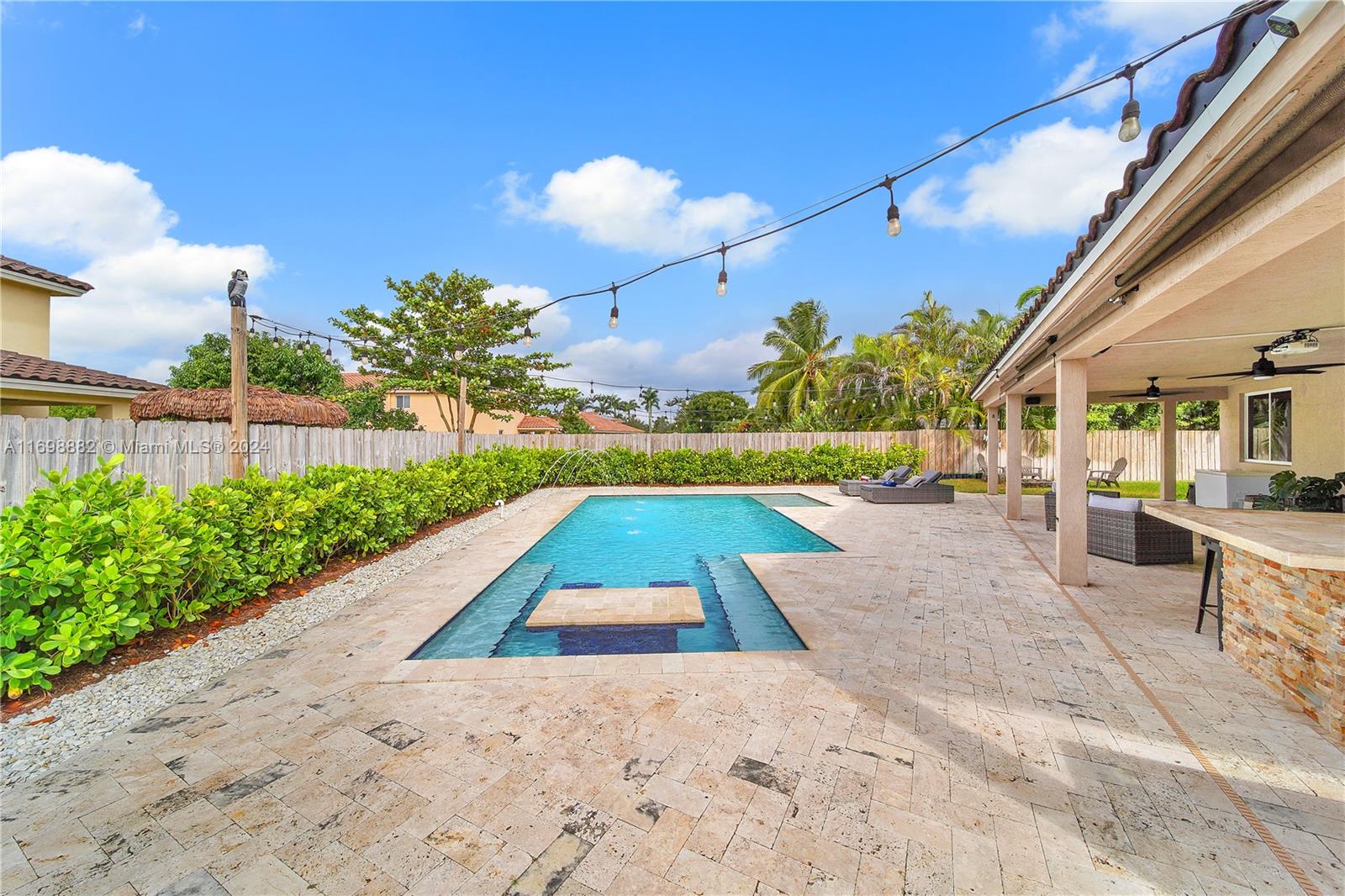 2132 NW 15th Ter
