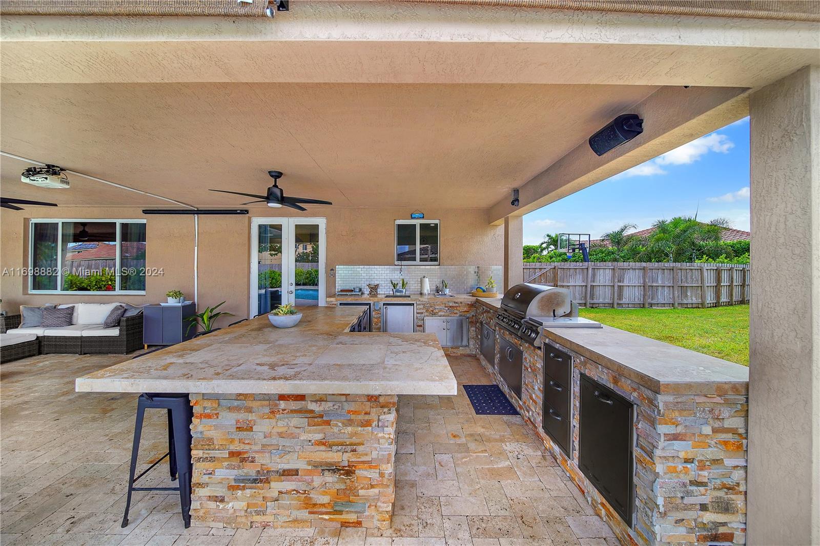 2132 NW 15th Ter