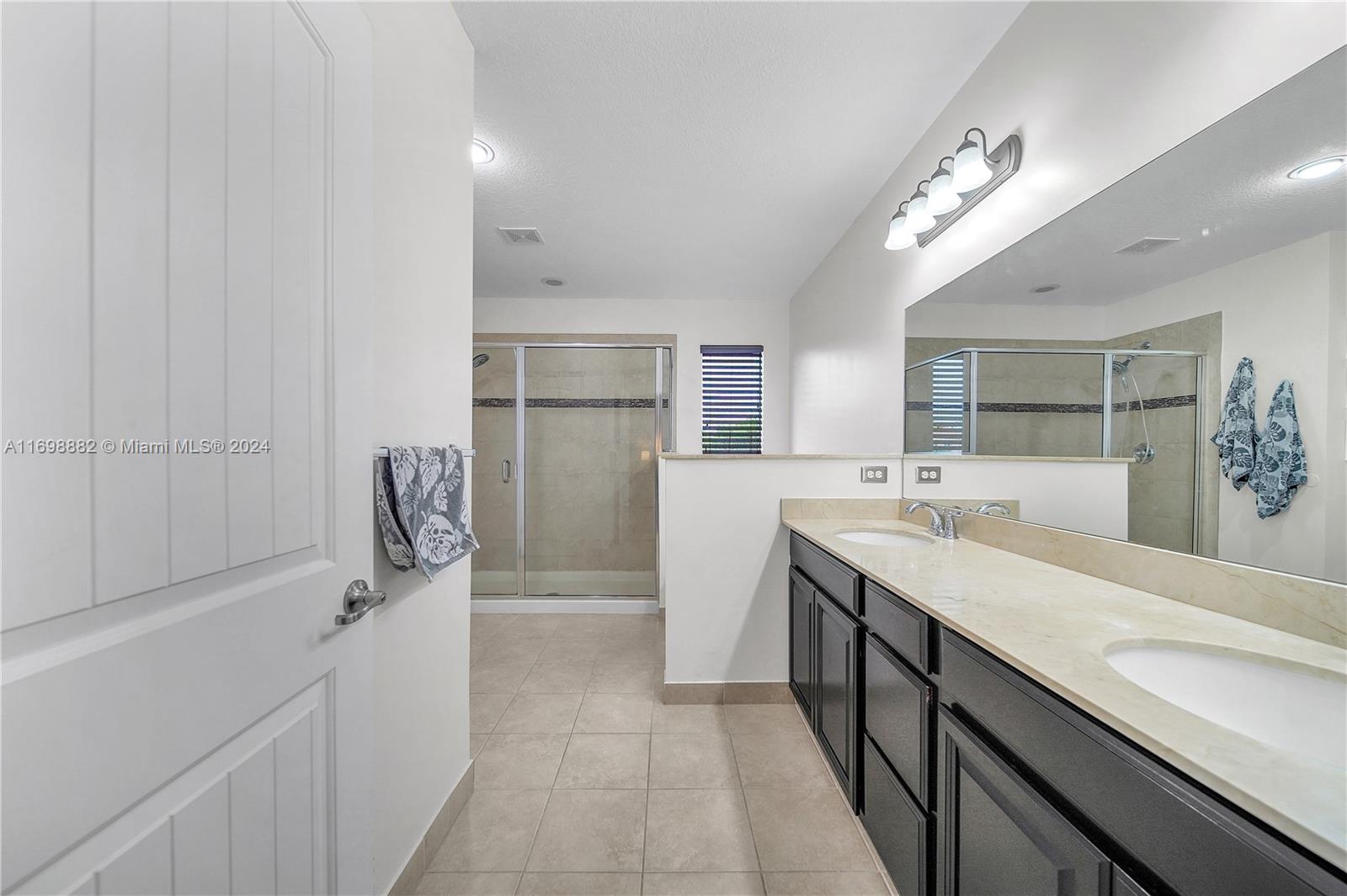 2132 NW 15th Ter